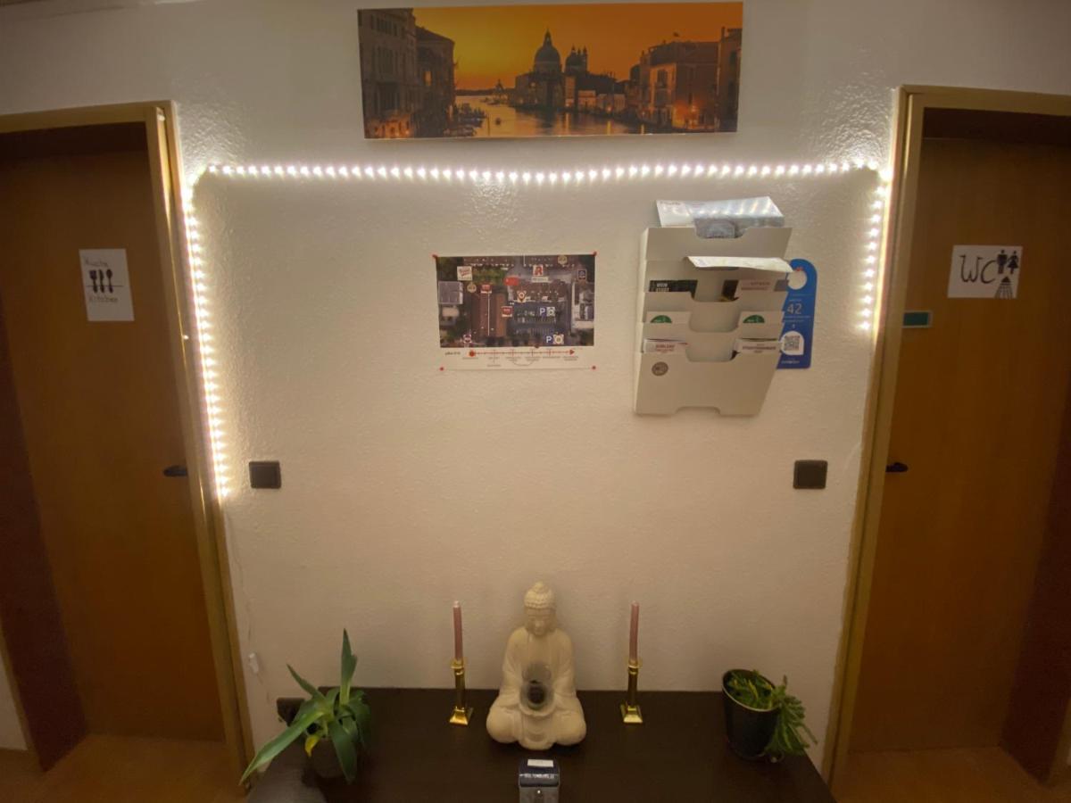 Private Room With Free Parking 科布倫茨 外观 照片